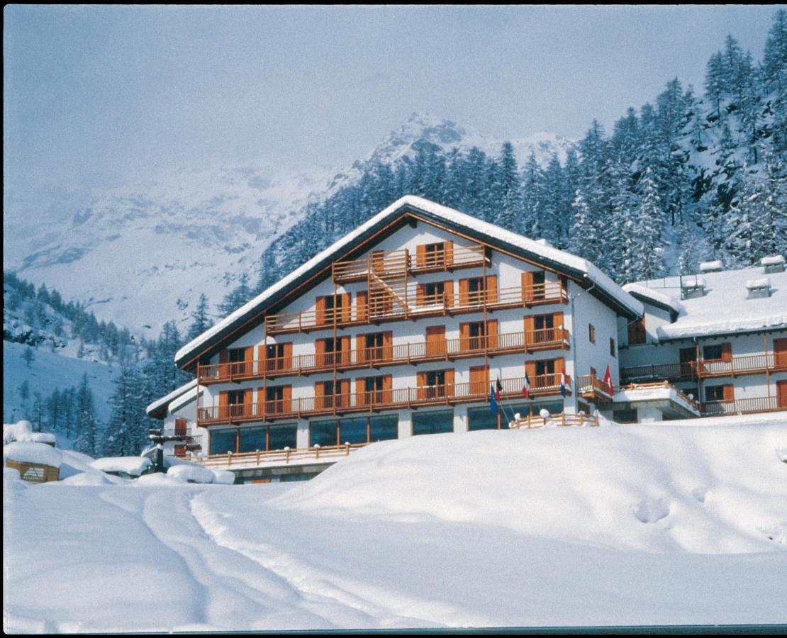 La Trinite Monboso Hotel 格雷索拉特里尼泰 外观 照片